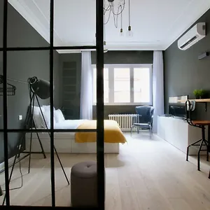 Luxury By Hi5 - Aranykéz 7 Budapest